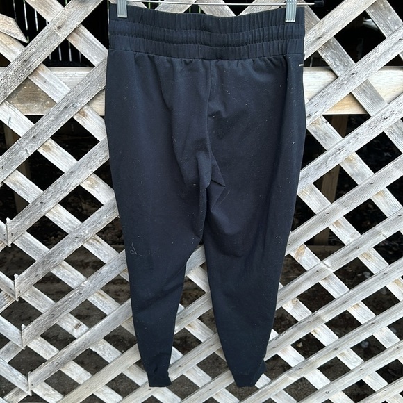 Mondetta performance luxury joggers size small - Picture 3 of 5